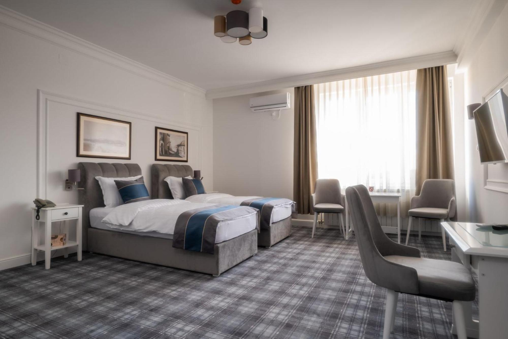 Hotel Mio City Kula المظهر الخارجي الصورة