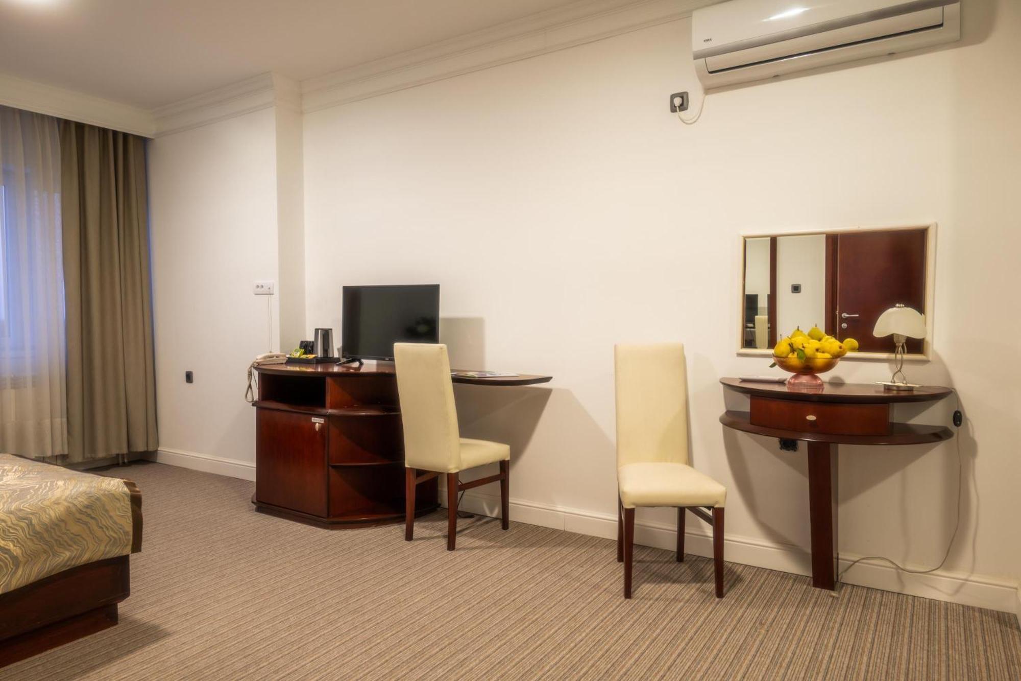 Hotel Mio City Kula المظهر الخارجي الصورة
