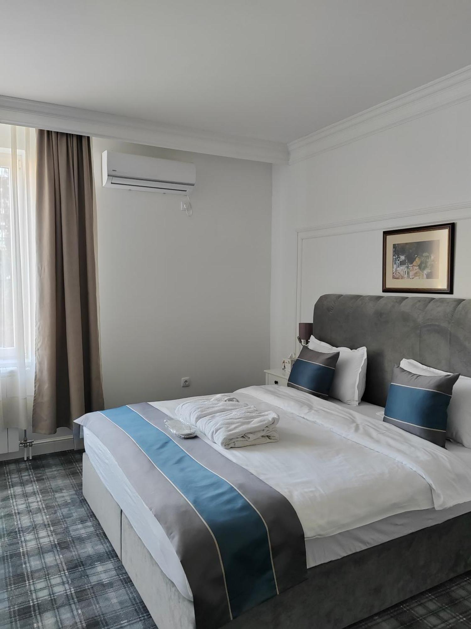 Hotel Mio City Kula المظهر الخارجي الصورة